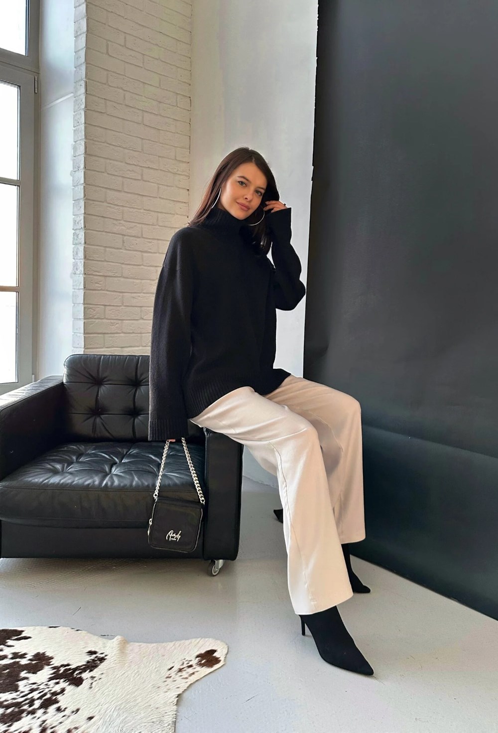 Свитер - фото 126286