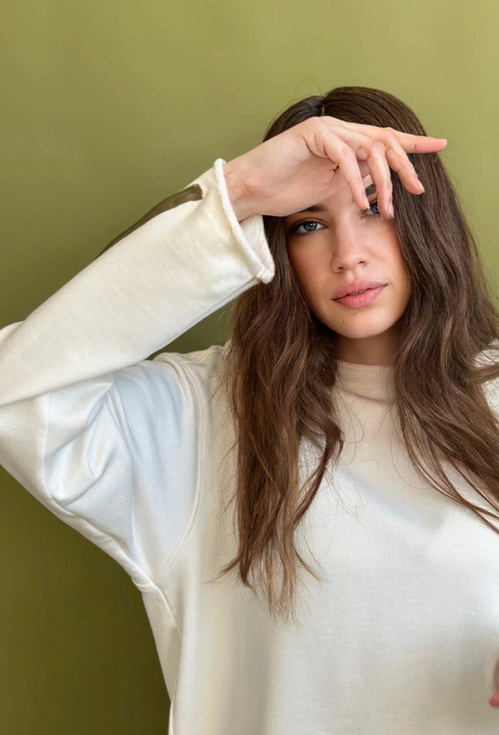 Свитшот с контрастными молниями на рукавах - фото 126294