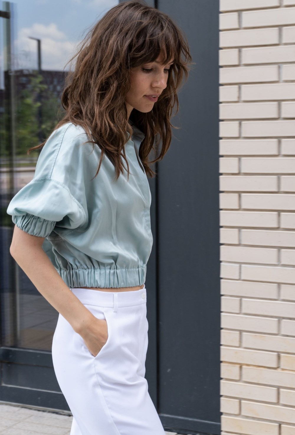 Укороченная-блуза из тенселя на резинке - фото 126509