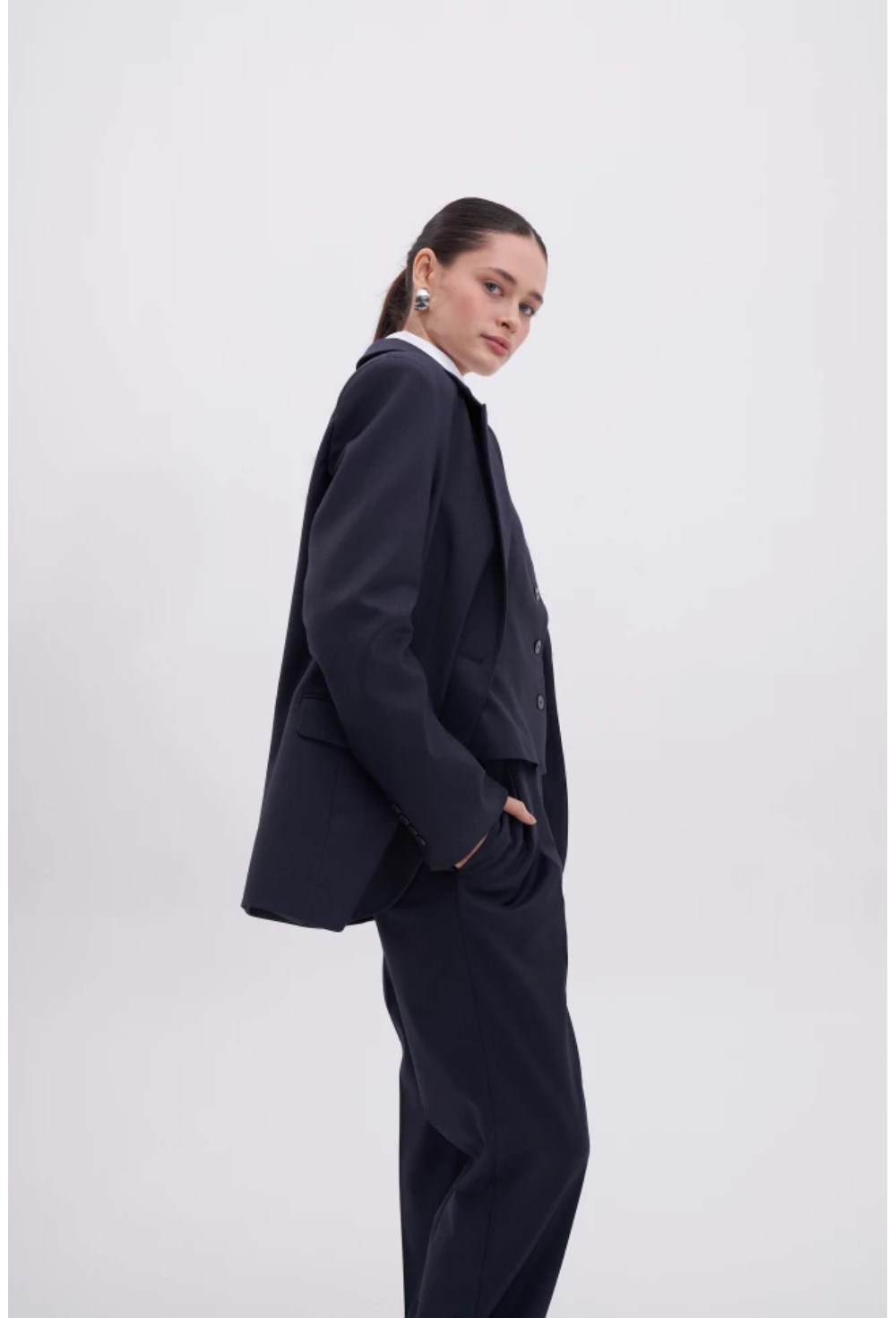 Брюки-прямого кроя - фото 127712