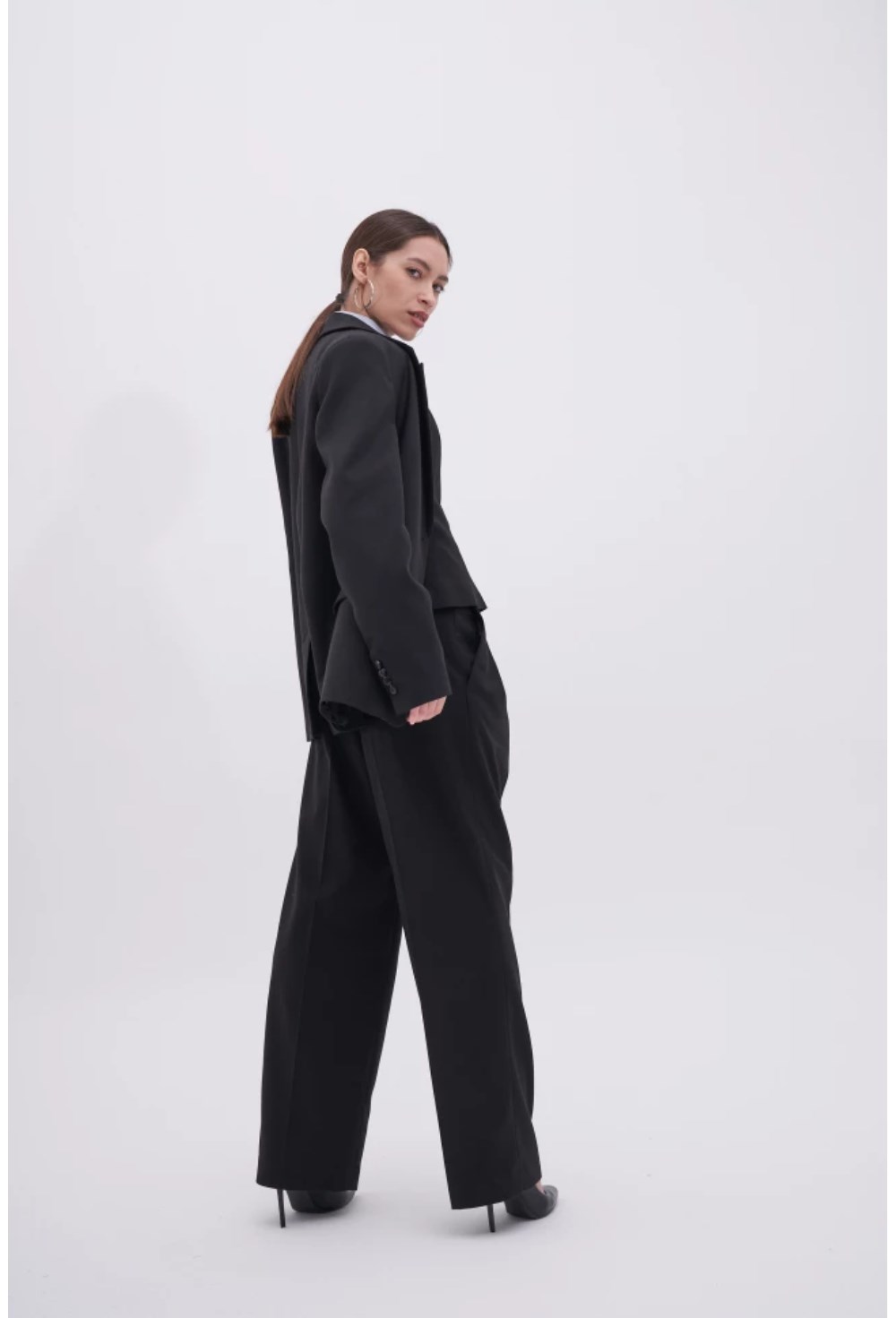 Брюки прямого кроя - фото 127716