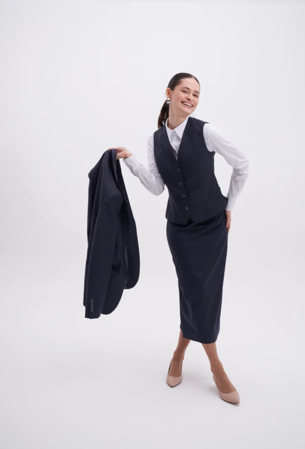 Жилет приталенный - фото 127816