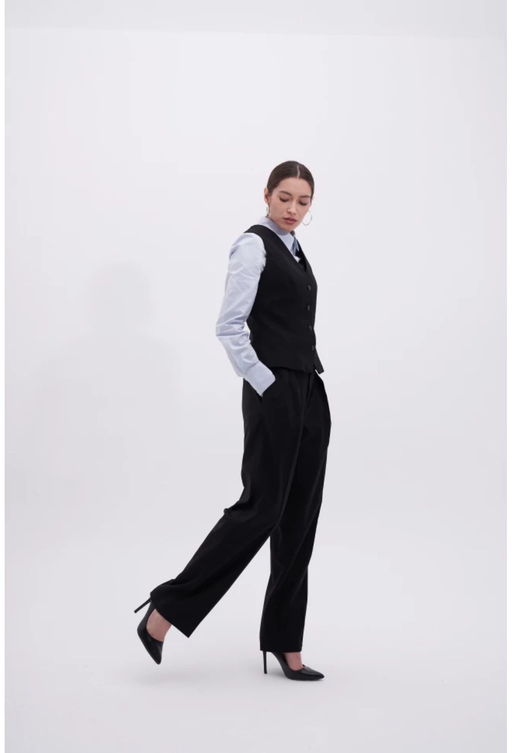 Жилет приталенный - фото 127826