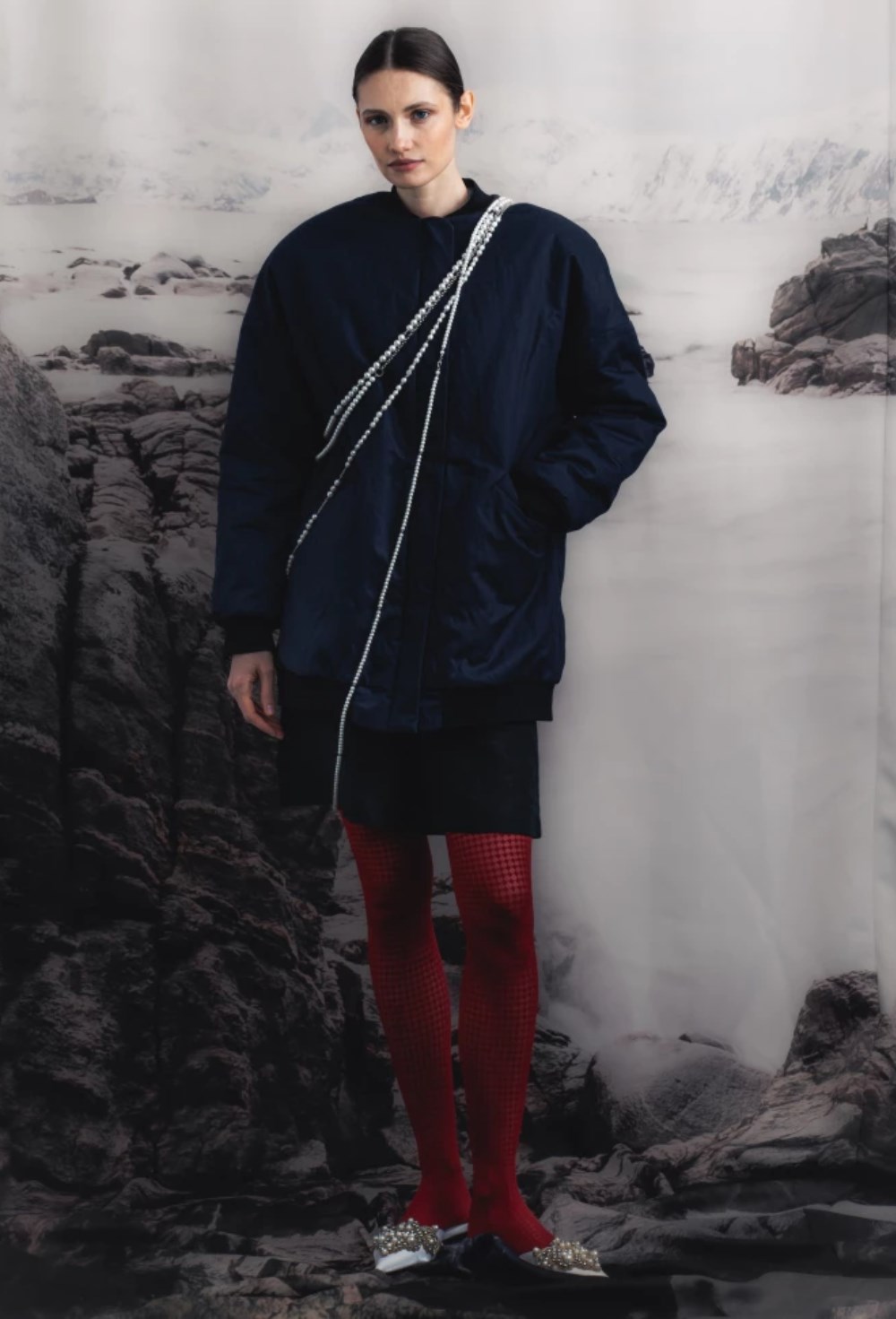 Удлиненный бомбер - фото 128145