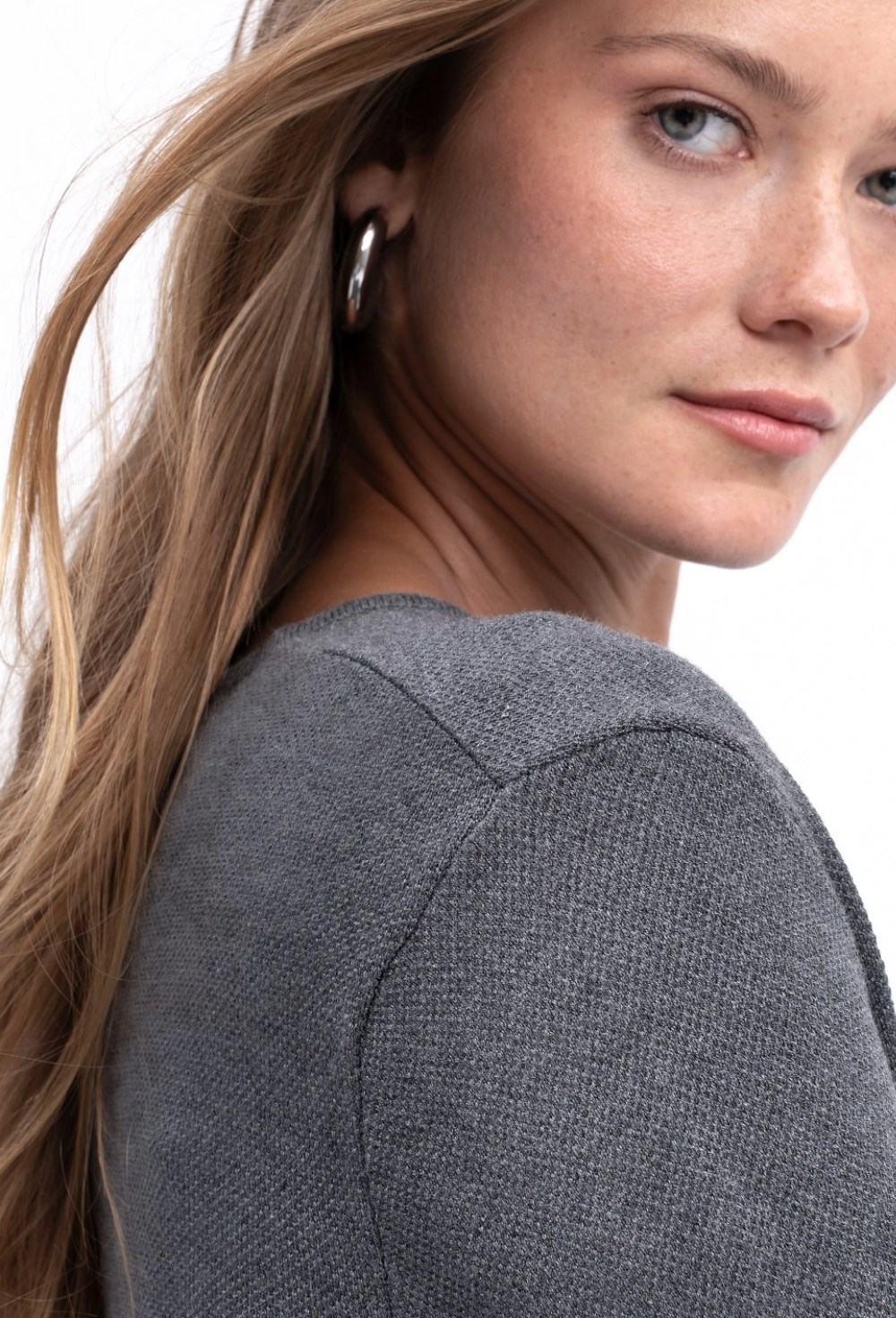 Свитер - фото 128352