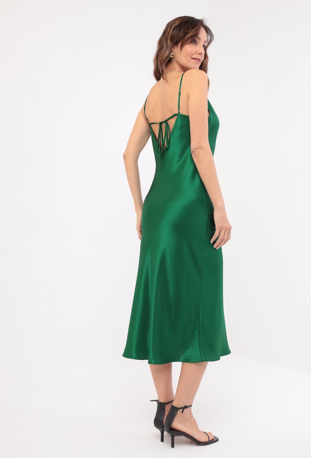 Зеленое шелковое платье - фото 128925
