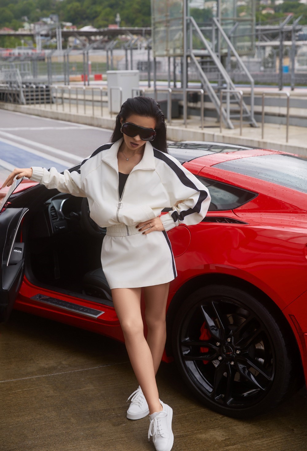 Олимпийка с лампасами - фото 129228