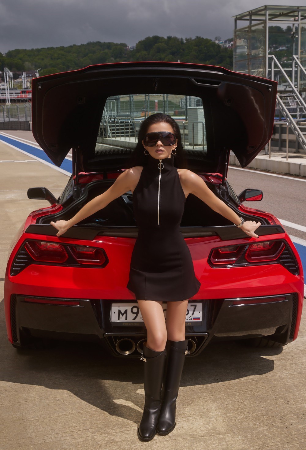 Платье с молнией - фото 129260