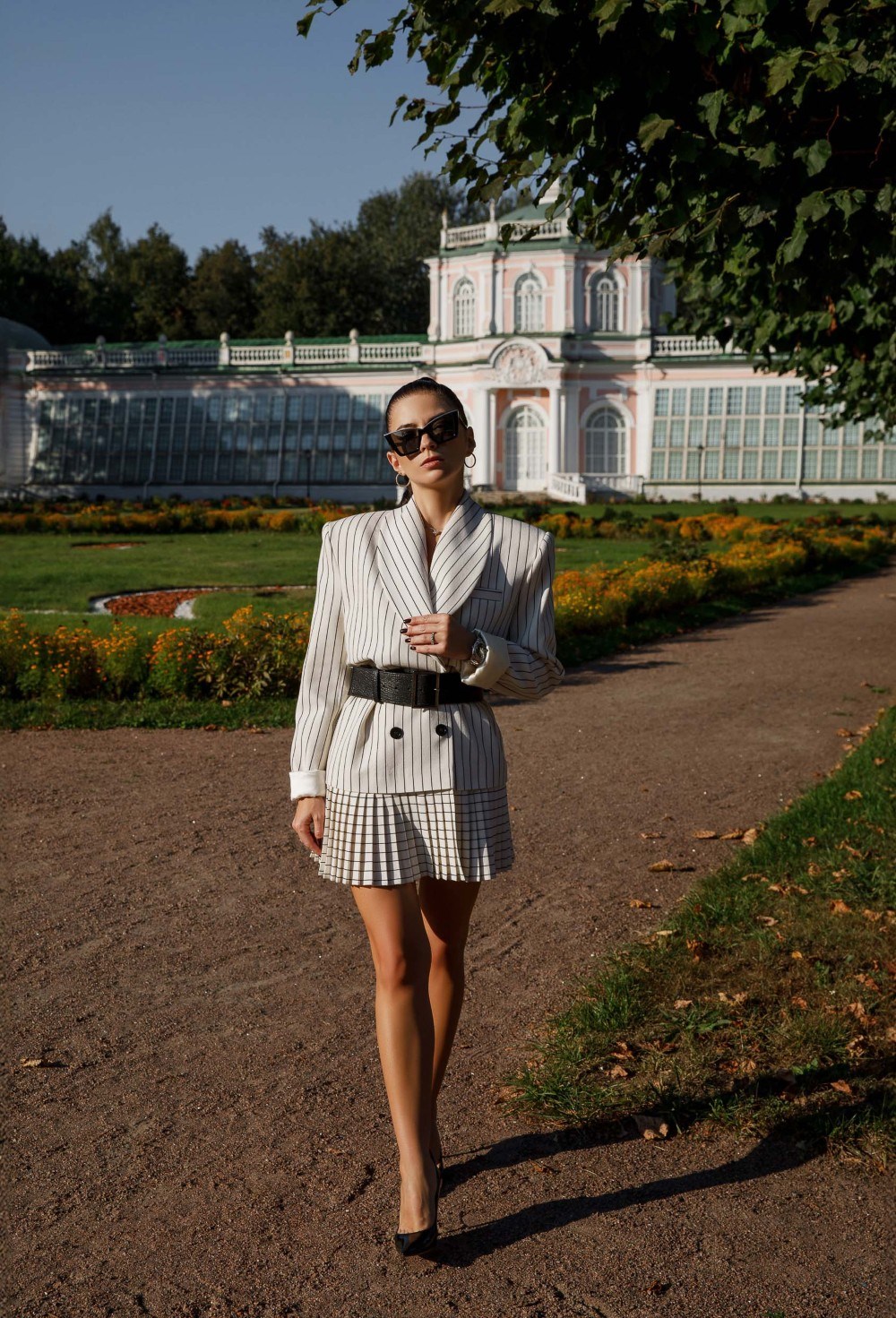 Платье в полоску с юбкой плиссе - фото 129338