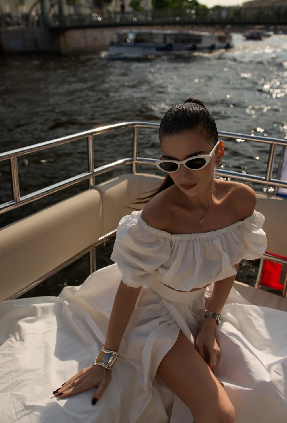 Топ с открытыми плечами - фото 129390