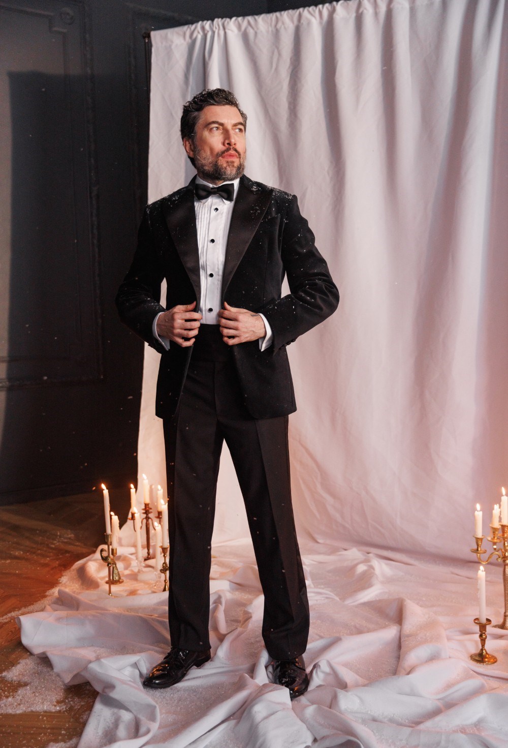 Бархатный смокинг - фото 129434