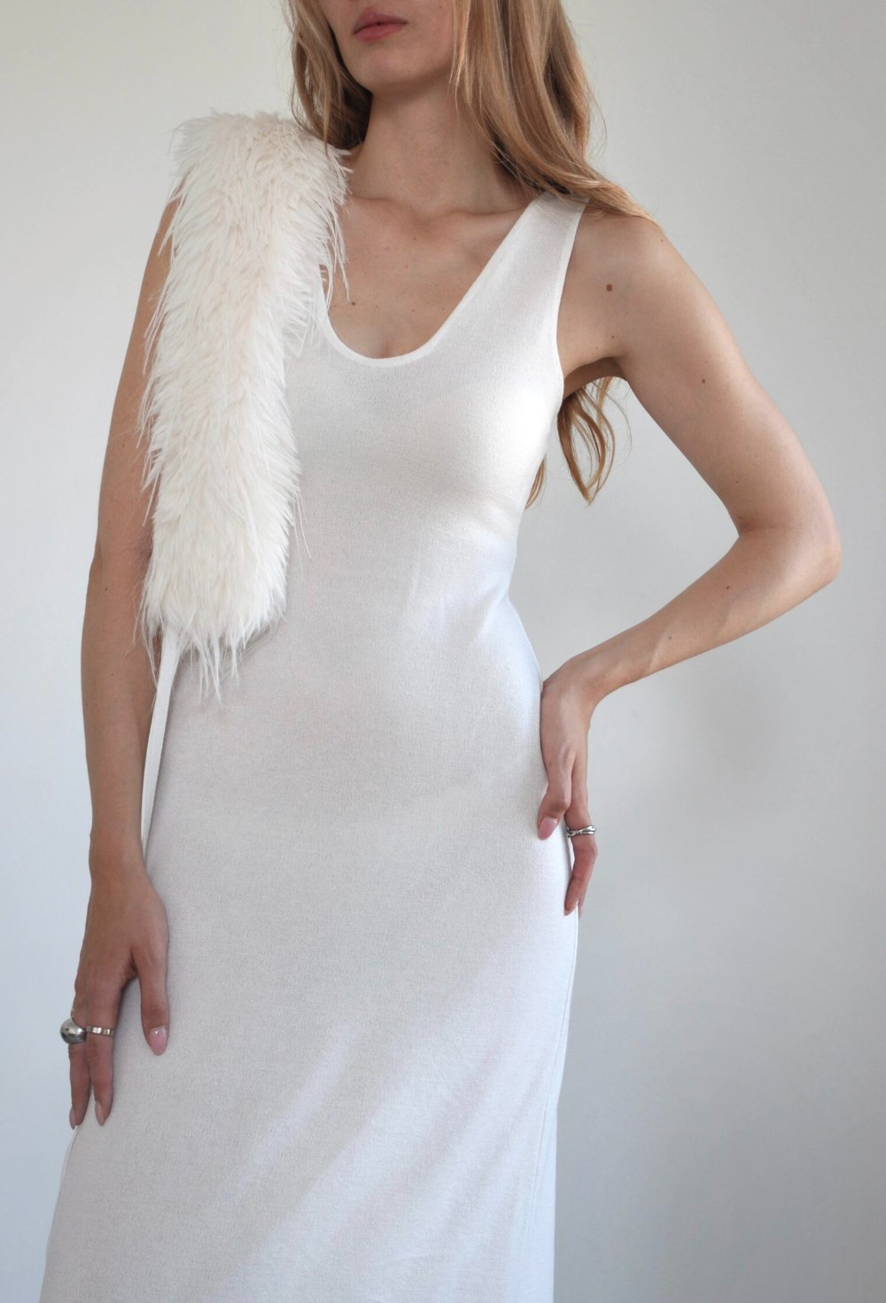 Платье из вязаного трикотажа - фото 129942