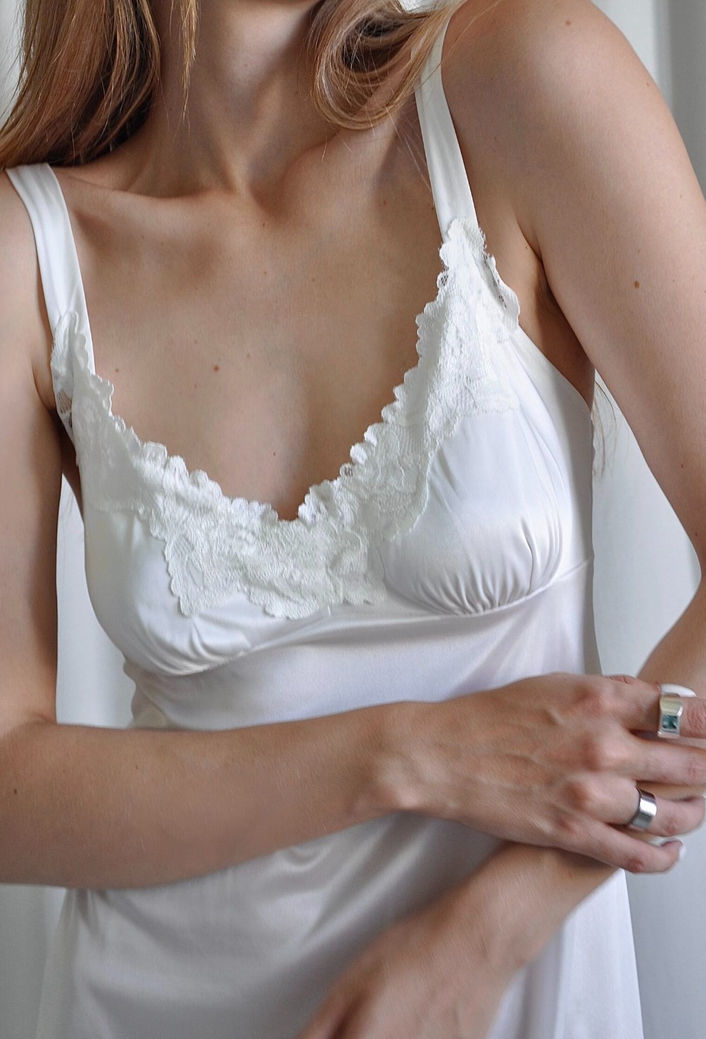 Платье-комбинация с кружевом - фото 129992