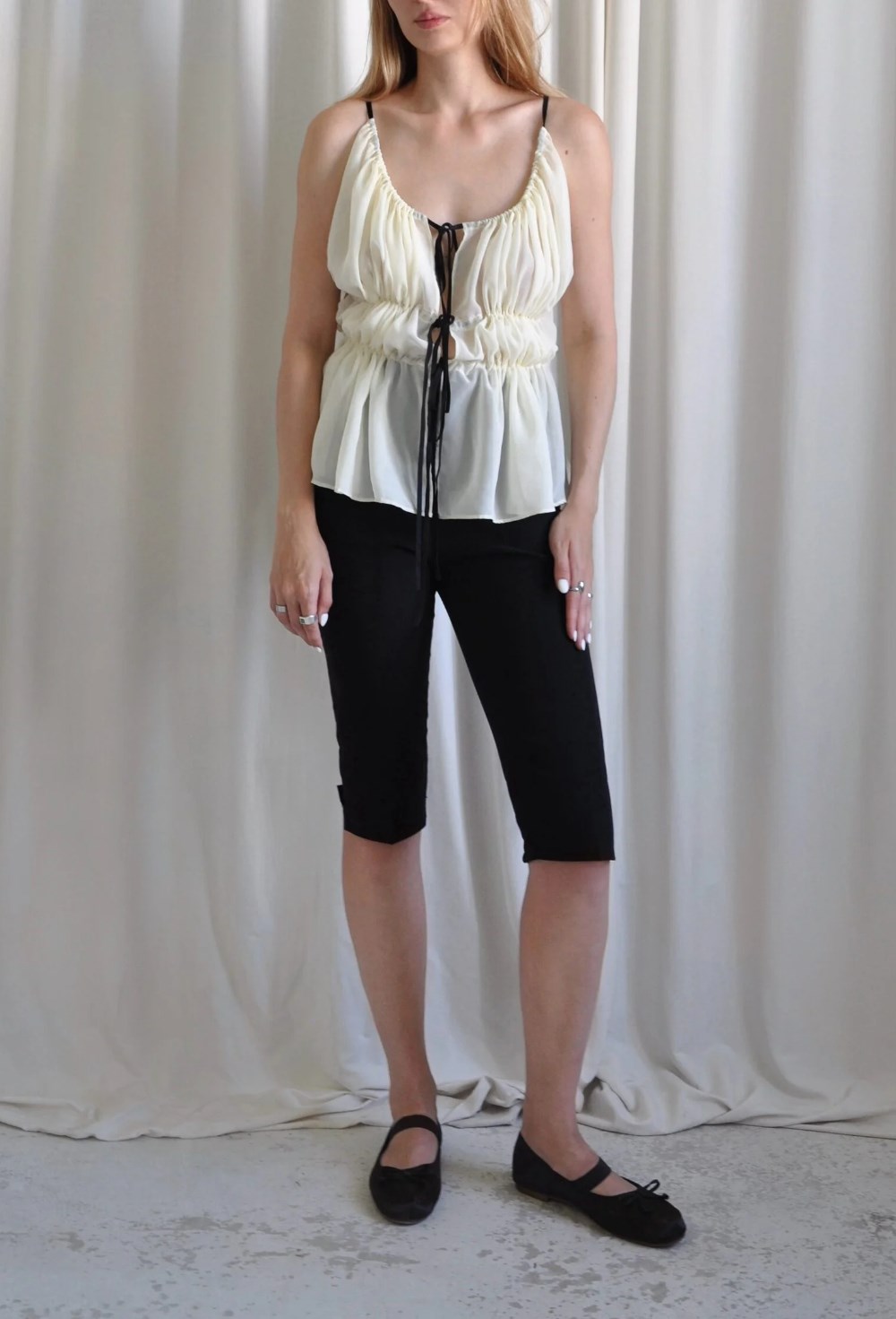 Топ со сборкой - фото 130003