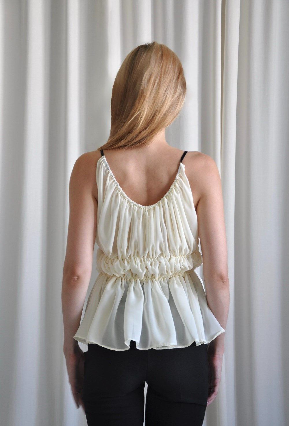 Топ со сборкой - фото 130006