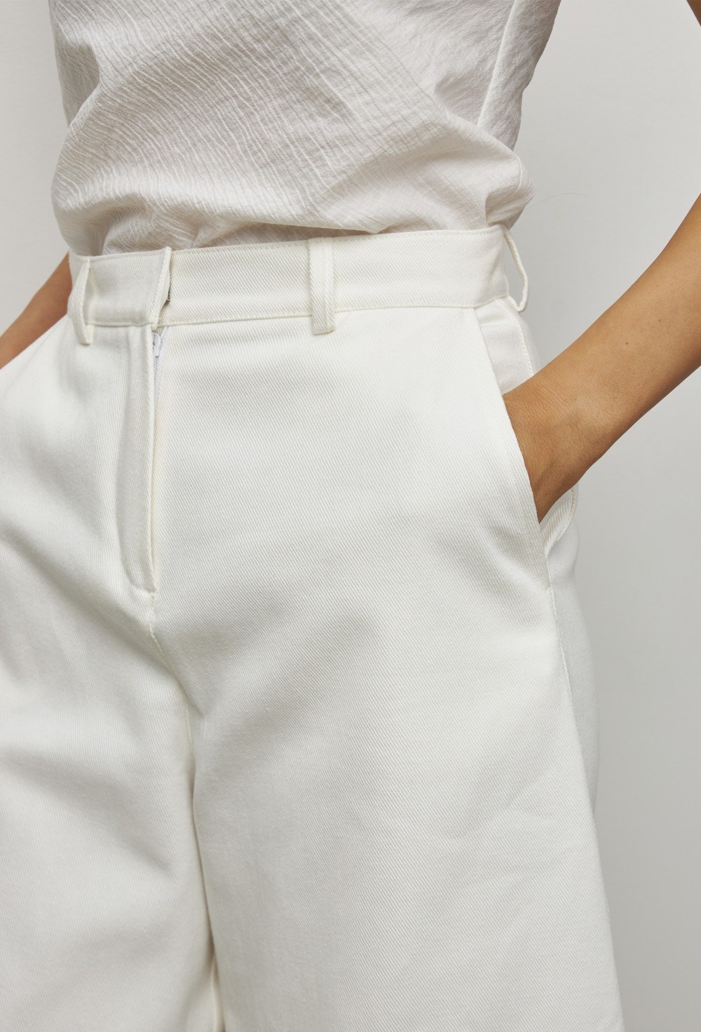 Брюки - фото 130386