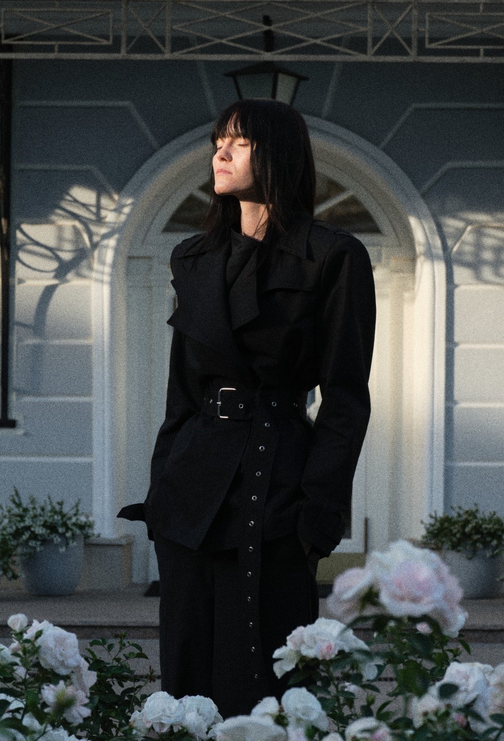 Тренч с двойным лацканом укороченный - фото 132071