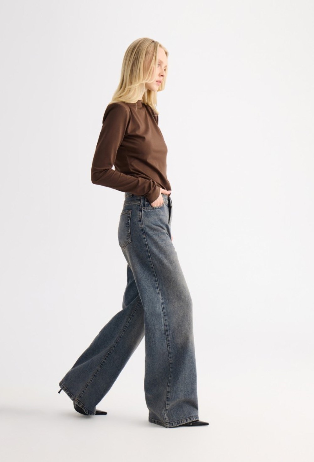 Джинсы NIKKI - фото 133359