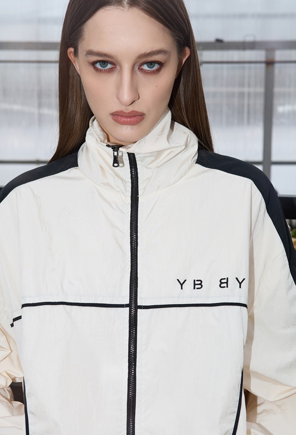 Олимпийка Бумер светло-бежевого цвета - фото 136733