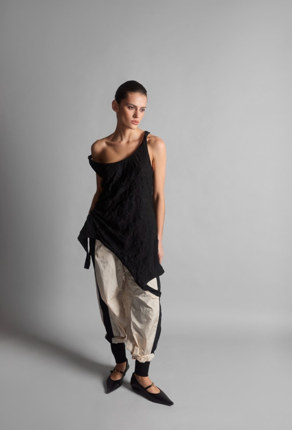 Майка-майка черного цвета - фото 136750