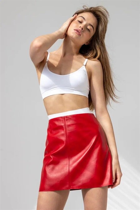 Кожаная юбка - фото 31685