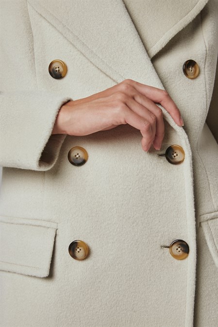 Полуприталенное пальто - фото 37445