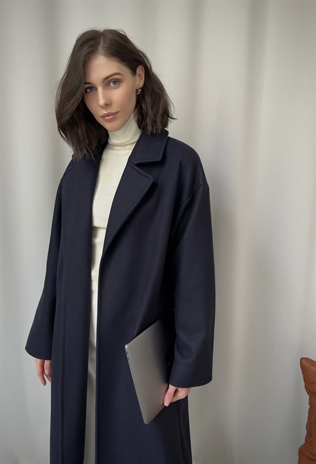 Пальто с поясом - фото 40023