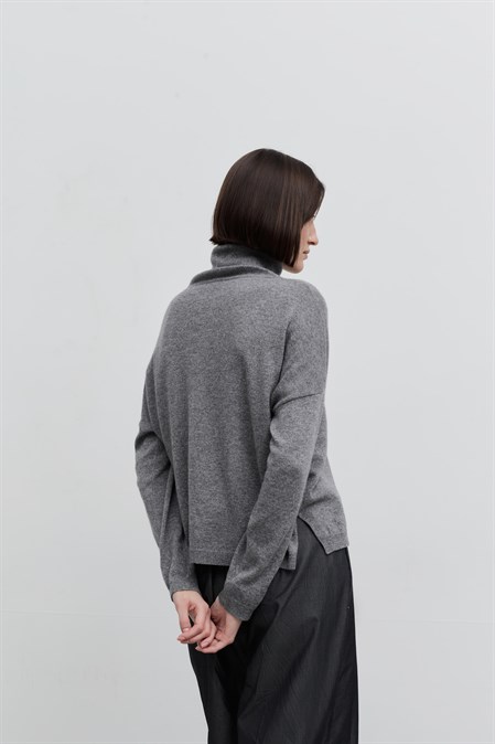 Свитер - фото 43568