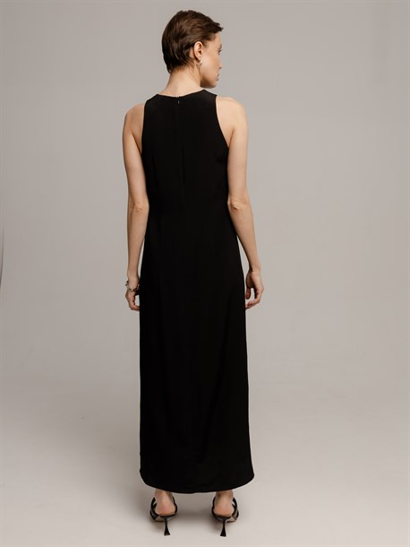 Платье из итальянской вискозной ткани - фото 48184 Платье из итальянской вискозной ткани - фото 48184