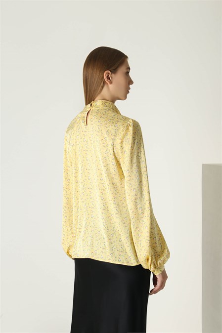 Блуза с бантом - фото 48989