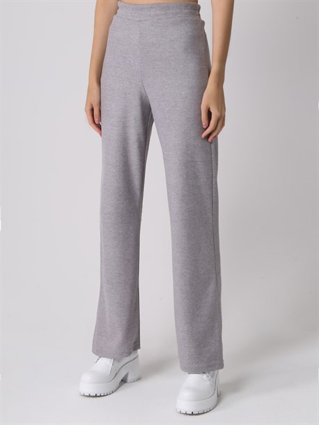 Костюм трикотажный с брюками - фото 50496