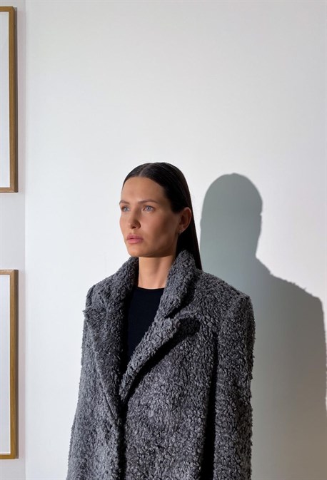 Меховое пальто-пиджак из итальянской шерсти - фото 50579