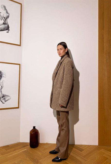 Меховое пальто-пиджак на утеплителе из итальянской шерсти - фото 50588