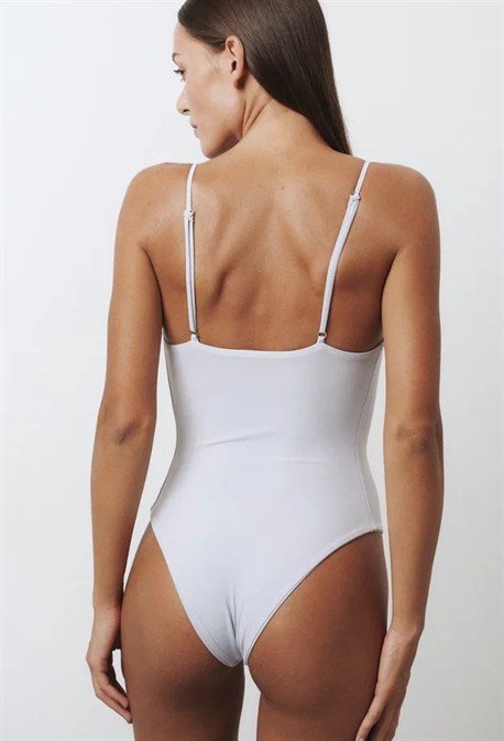 Слитный купальник - фото 52939