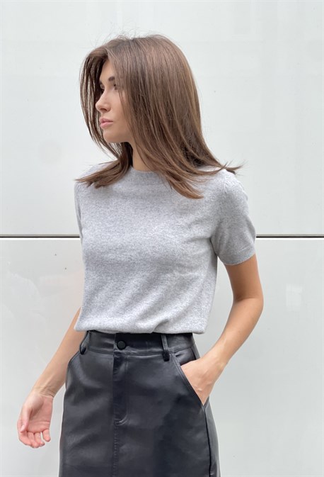 Джемпер кашемировый с коротким рукавом - фото 55867