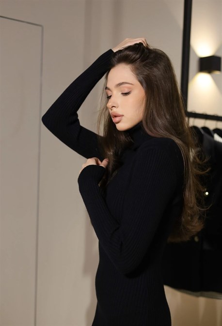 Трикотажное платье - фото 56230