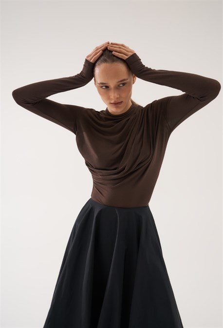 Лонгслив шоколадный - фото 56456