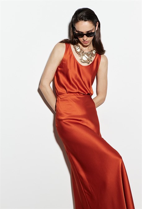 Юбка-макси из атласа - фото 57537