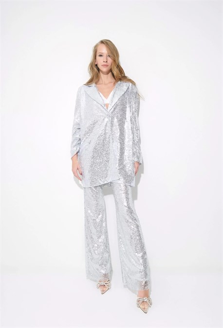 Костюм брюки, жакет и бра с пайетками - фото 58907 Костюм брюки, жакет и бра с пайетками - фото 58907