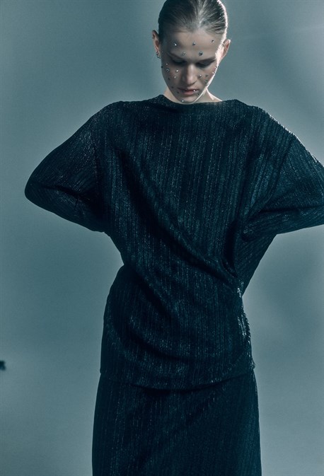 Комплект юбка и блуза из жатой ткани - фото 58913