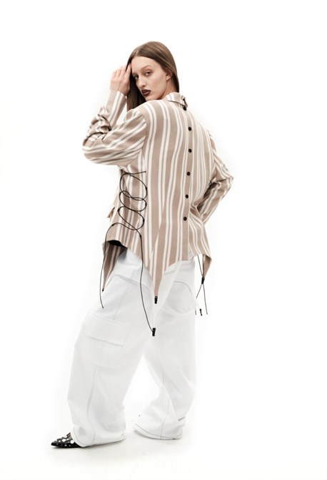 Пиджак-трансформер с подвязками - фото 59111