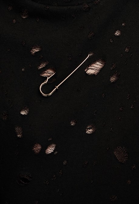 Объёмная футболка дырокол - фото 59138