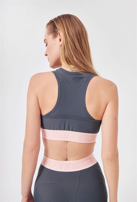 Топ classic c карманом на спине Cloud - фото 60246