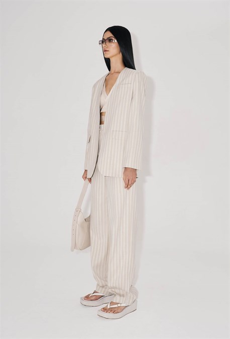 ЖАКЕТ В ПОЛОСКУ - фото 61080