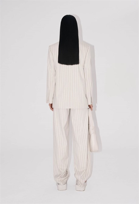 ЖАКЕТ В ПОЛОСКУ - фото 61081