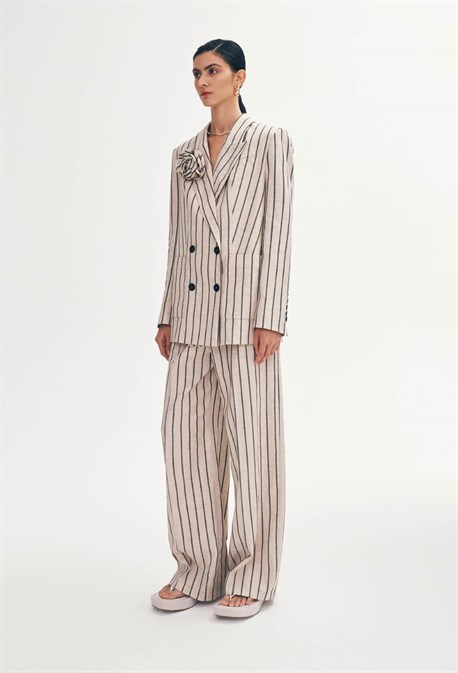 ЖАКЕТ С РОЗОЙ - фото 61092