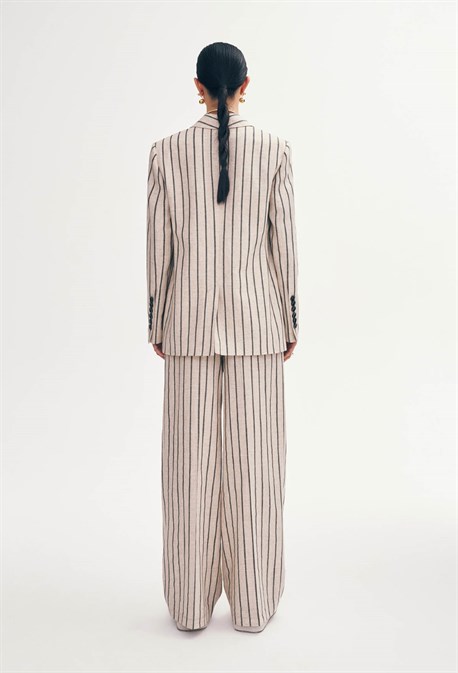 ЖАКЕТ С РОЗОЙ - фото 61093