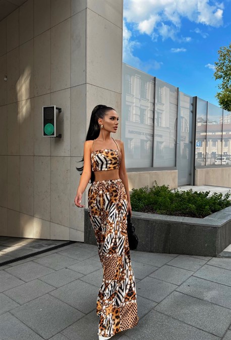 БРЮЧНЫЙ КОСТЮМ С ТОПОМ НА ЦЕПОЧКАХ - фото 62120