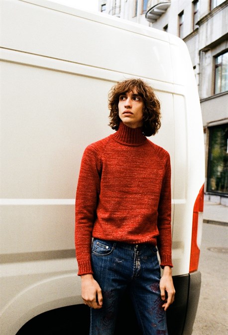 Свитер - фото 62472