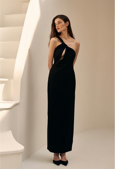 ПЛАТЬЕ  С РАЗРЕЗОМ - фото 63996